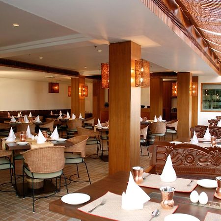 Hotel Palace Heights New Delhi Exterior photo