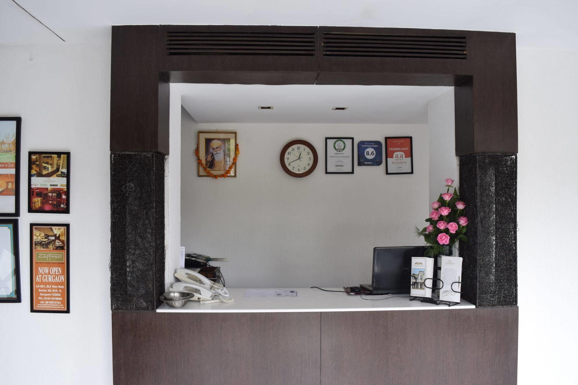 Hotel Palace Heights New Delhi Exterior photo