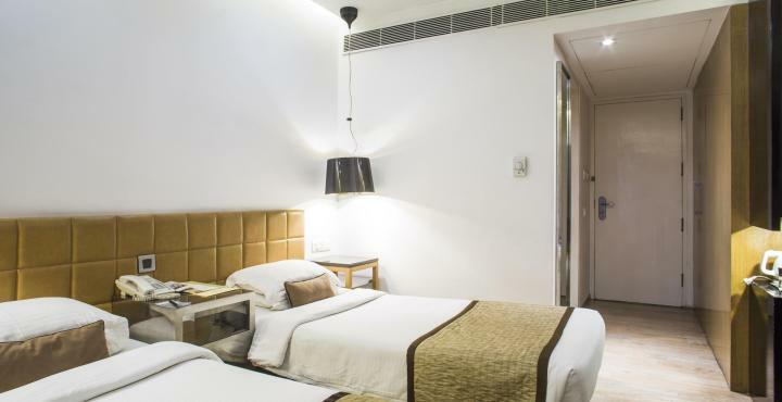 Hotel Palace Heights New Delhi Exterior photo